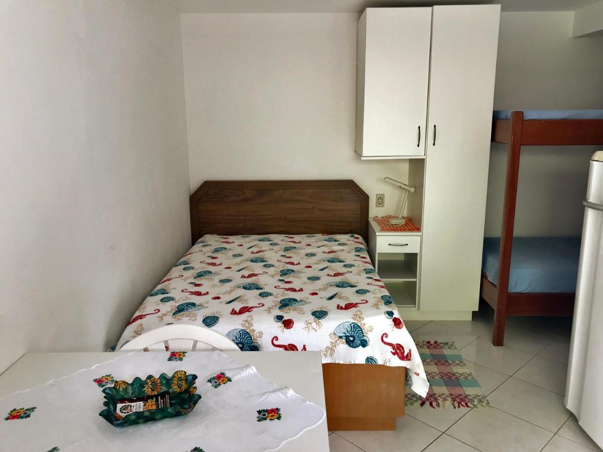 Residencial Caminho Das Pedras - Praia Da Solidao Флорианополис Экстерьер фото