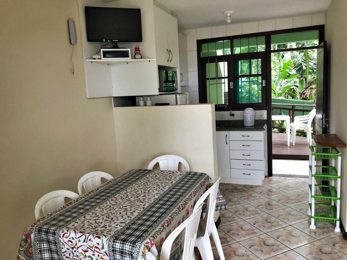 Residencial Caminho Das Pedras - Praia Da Solidao Флорианополис Экстерьер фото