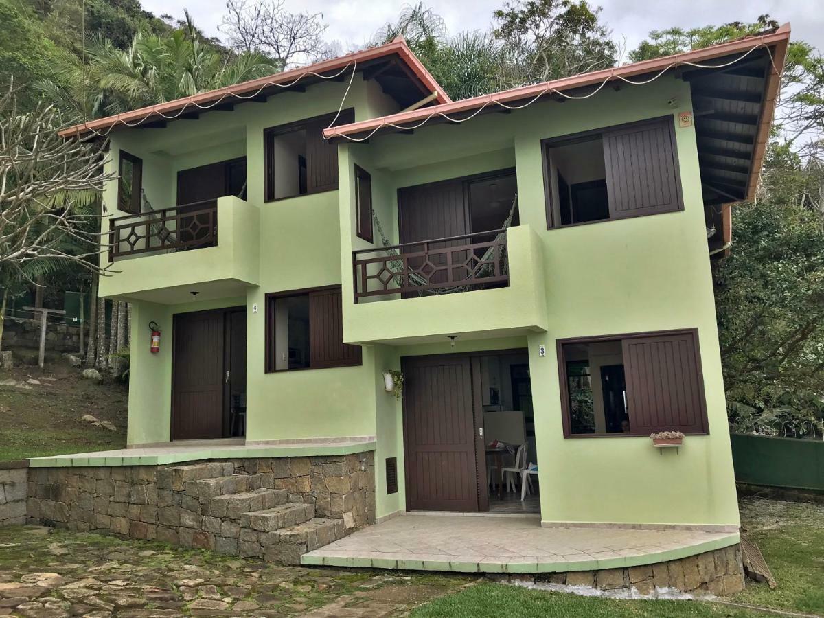 Residencial Caminho Das Pedras - Praia Da Solidao Флорианополис Экстерьер фото