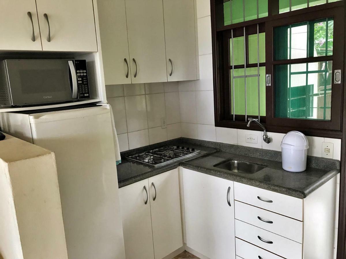 Residencial Caminho Das Pedras - Praia Da Solidao Флорианополис Экстерьер фото