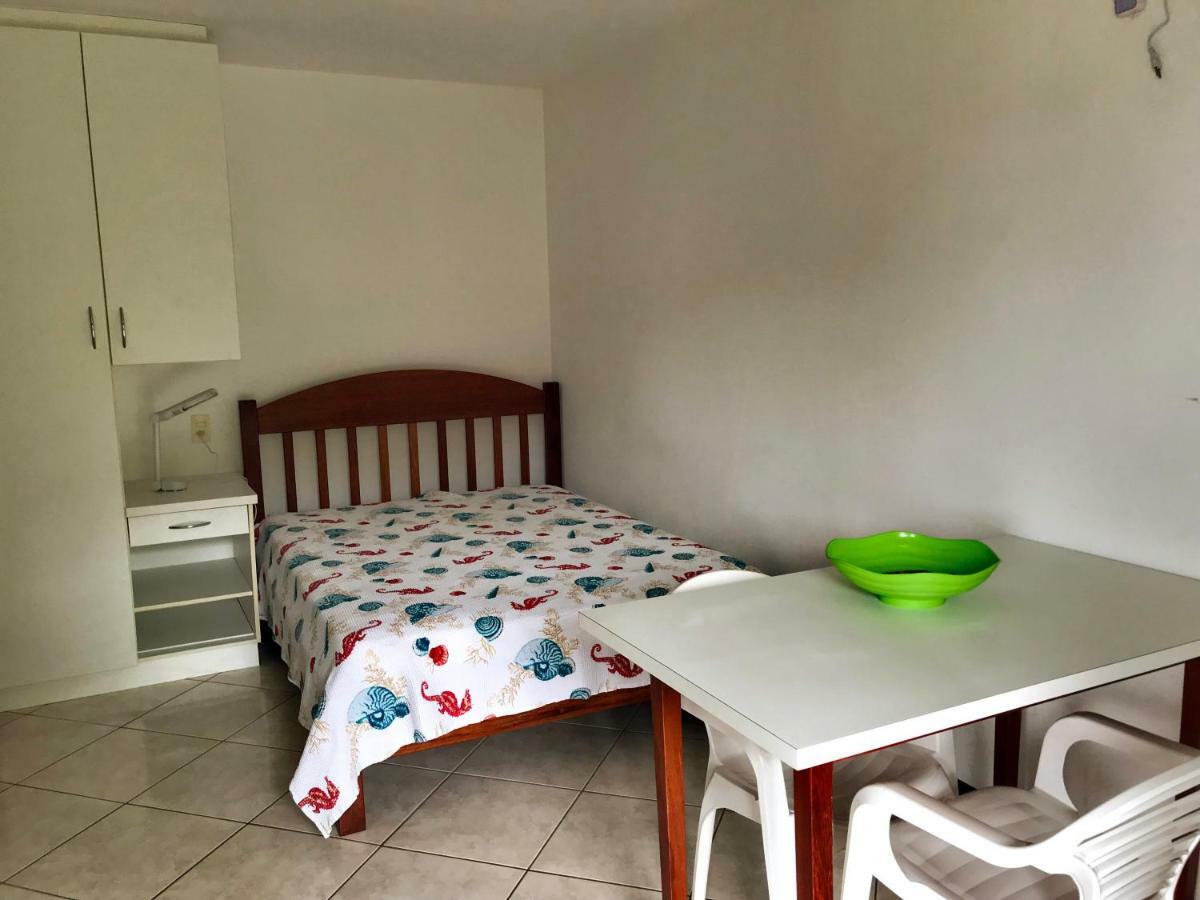 Residencial Caminho Das Pedras - Praia Da Solidao Флорианополис Экстерьер фото