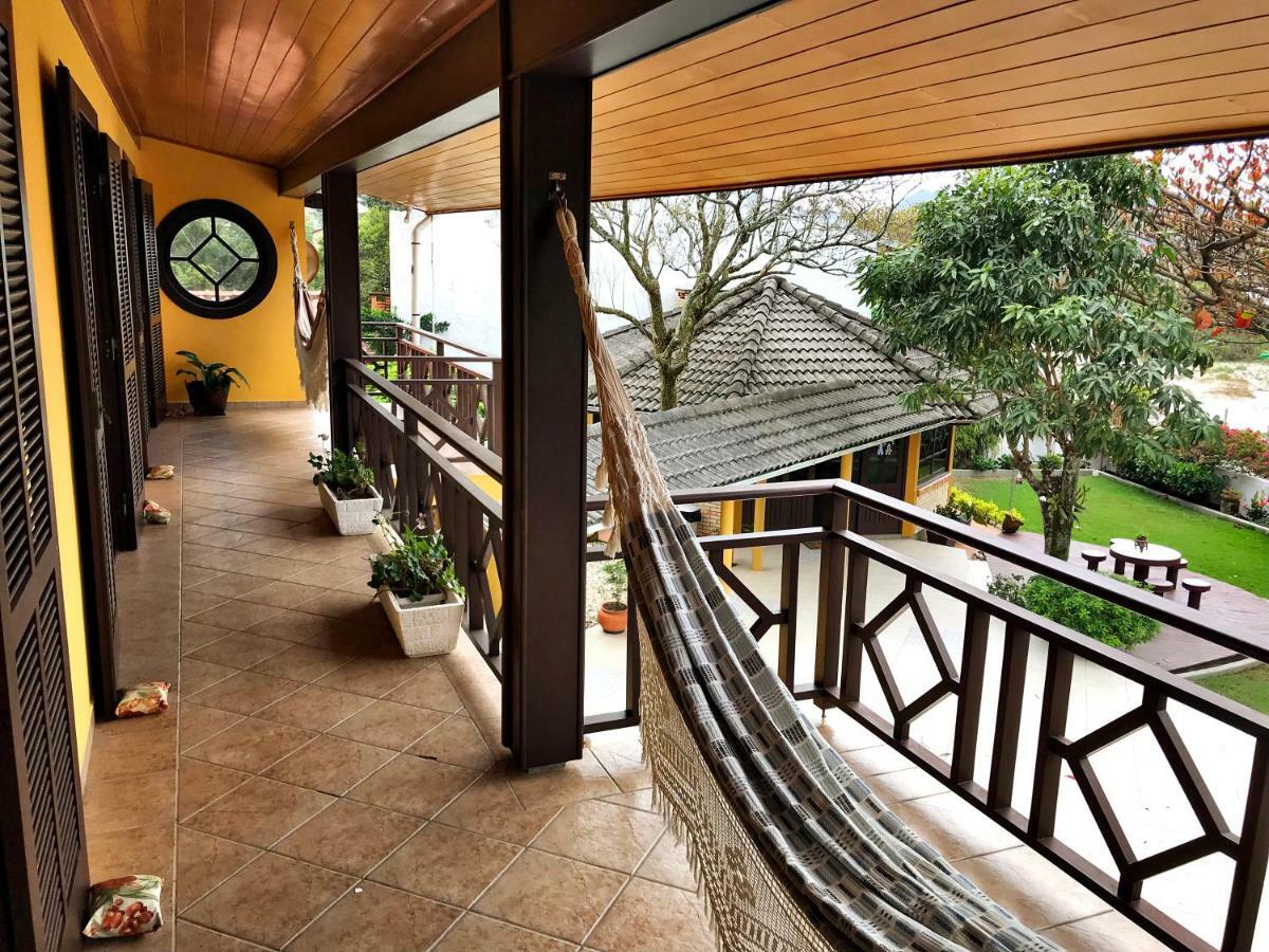 Residencial Caminho Das Pedras - Praia Da Solidao Флорианополис Экстерьер фото